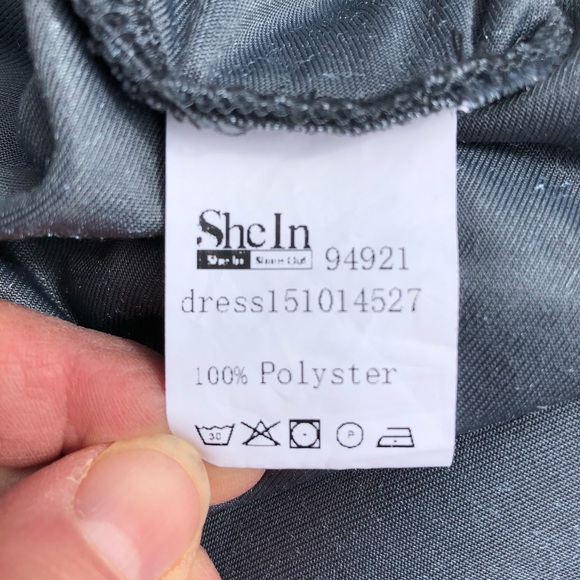 Shein velvet fit and flare dress! - Picture 8 of 9